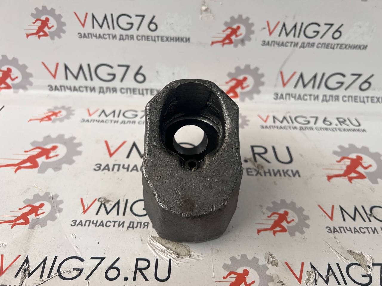 Букса резцедержателя HT22